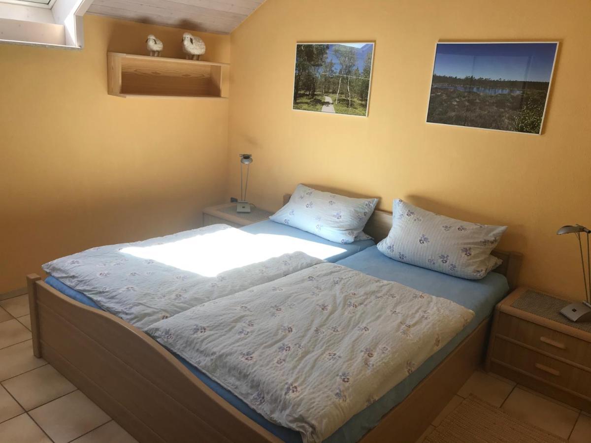 Pension-Ferienwohnung Liesbachtal Direkt Am Waldrand Bayerische Rhoen Schonau an der Brend Exterior photo